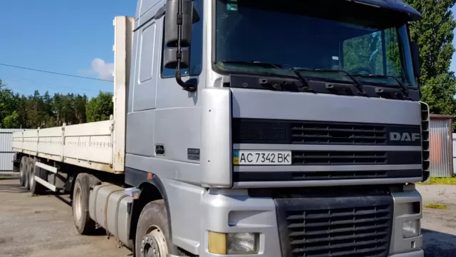 Перевезення негабаритних та звичайних вантажів