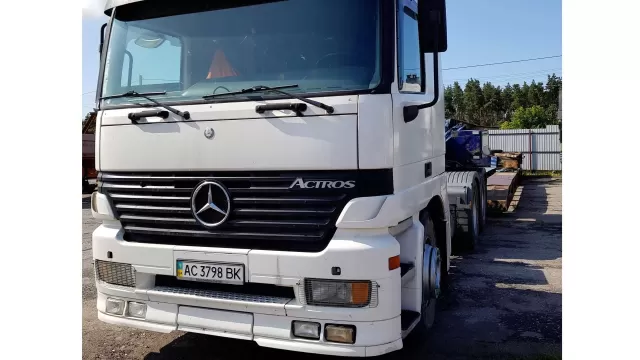 Перевезення негабаритних та звичайних вантажів